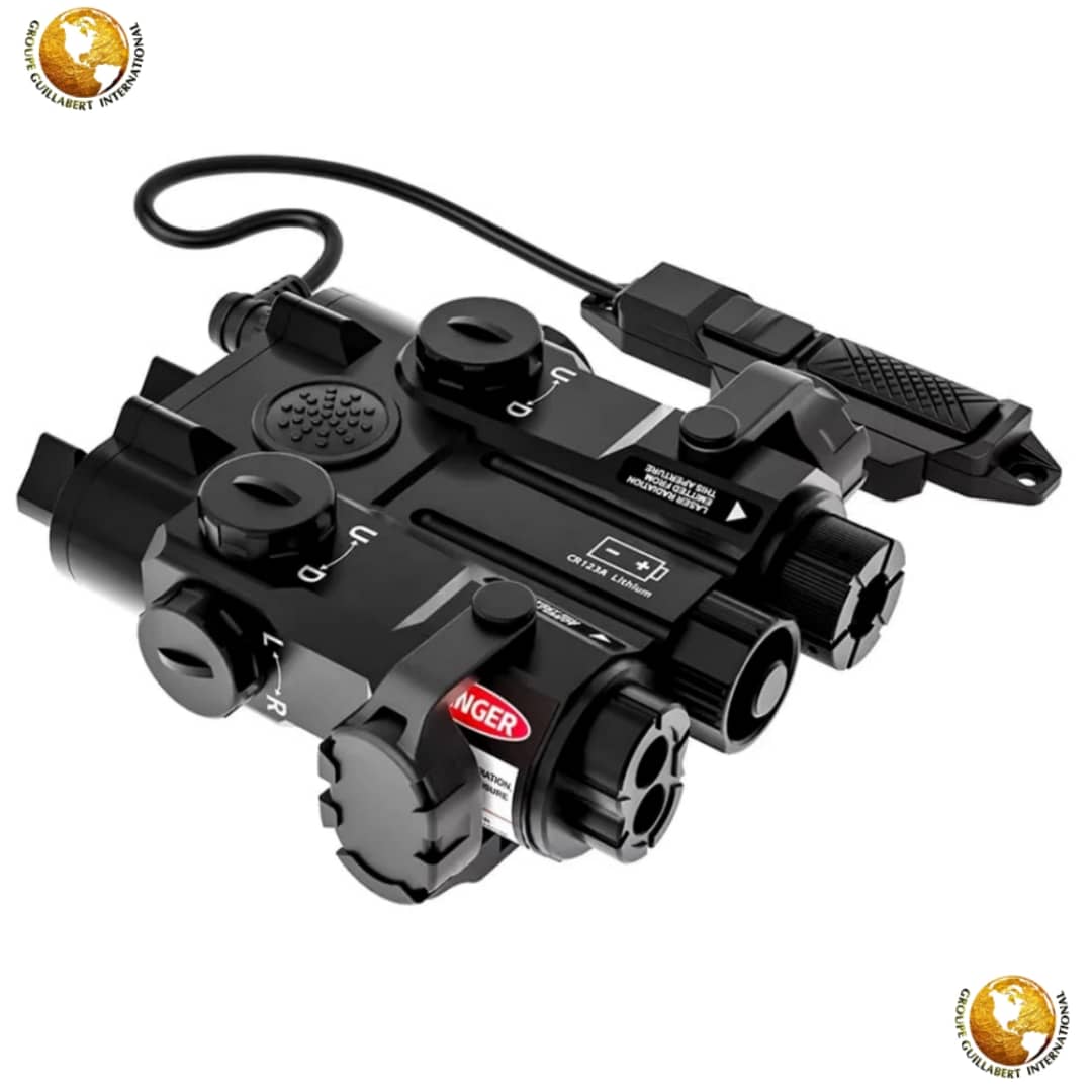 TACTICAL RIFLE FLASHLIGHT WITH IR LASER AND ILLUMINATOR